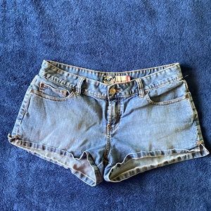 Roxy shorts